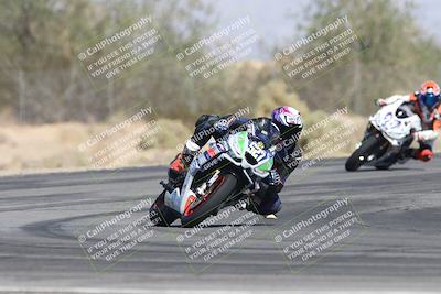 media/Nov-02-2025-CVMA (Sun) [[337aff29ab]]/Race 8-Formula Lightweight Twins Shootout/